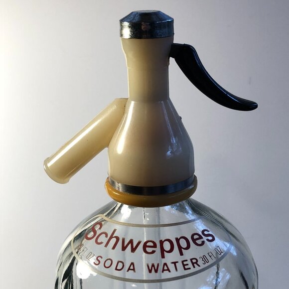 Schweppes 30 Oz Soda Water Seltzer Bottle Syphon Australia Etched Glass E13013 - Picture 6 of 12